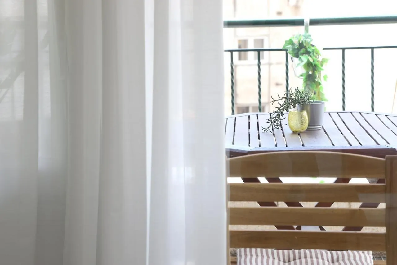 Ladadika Terraza Apt #1 Thessaloniki Greece